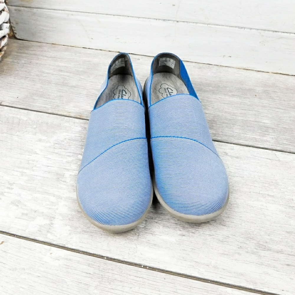 CLARKS CLOUD STEPPERS WM 9.5 BLUE STRIPE SLIP ONS - Picture 4 of 6